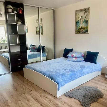Cozy Apartment In The City Center Šiauliai Exterior foto
